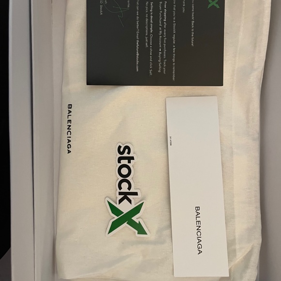 Balenciaga Speed Runner - Picture 3 of 7